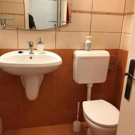 Central Apartman *